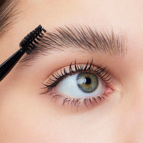 3 Simple Steps for Perfectly Sculpted Brows at Home with IT Cosmetics!