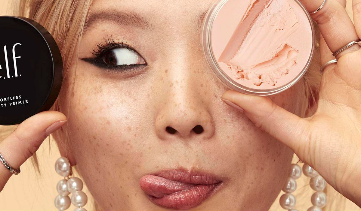 Makeup to Minimize the Appearance of Pores
