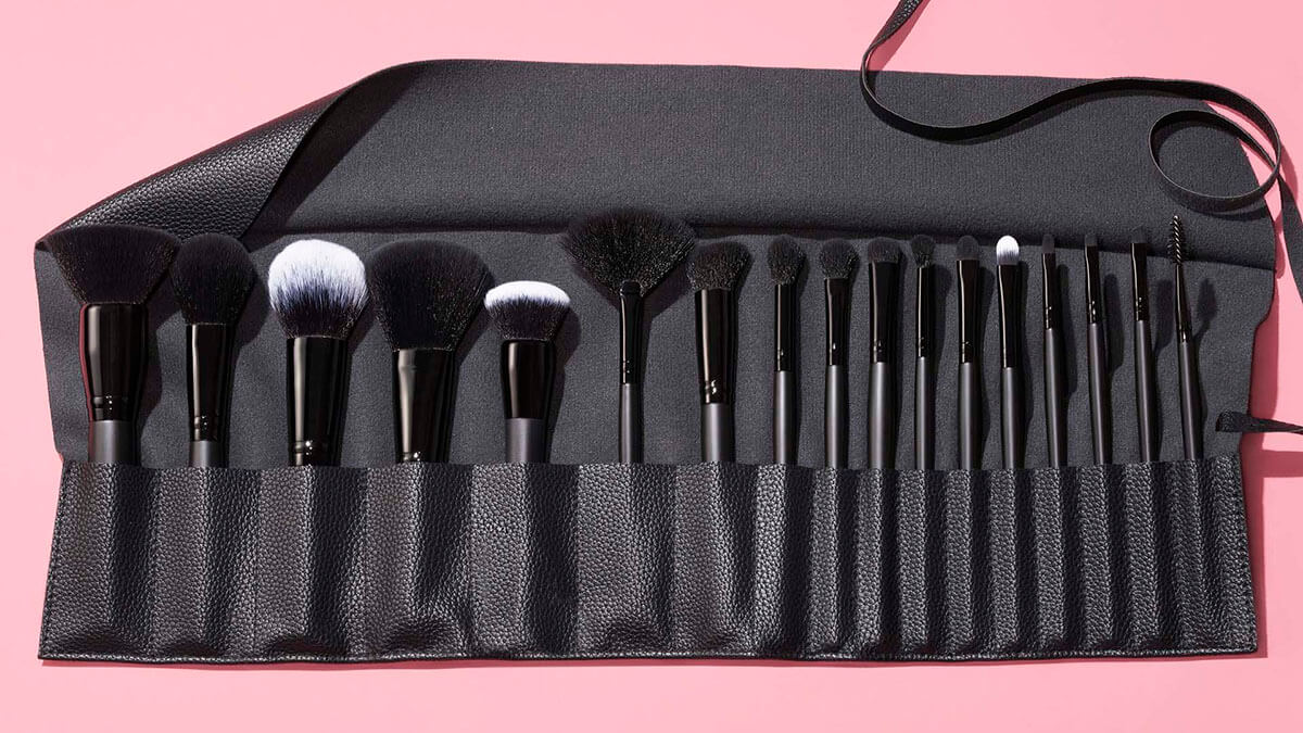 What's The Best Way To Clean Your Makeup Brushes? 