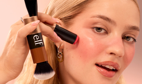 Genevieve applying e.l.f. Soft Glam Cream Blush and Bronzer